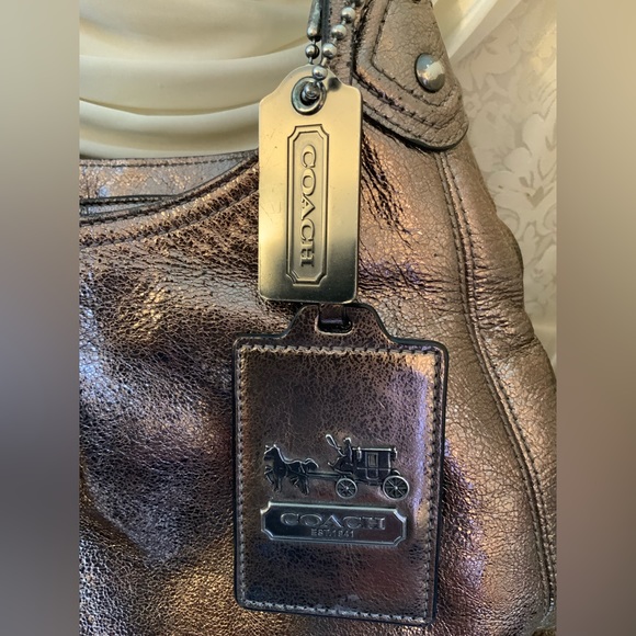 COACH - Picture 2 of 14